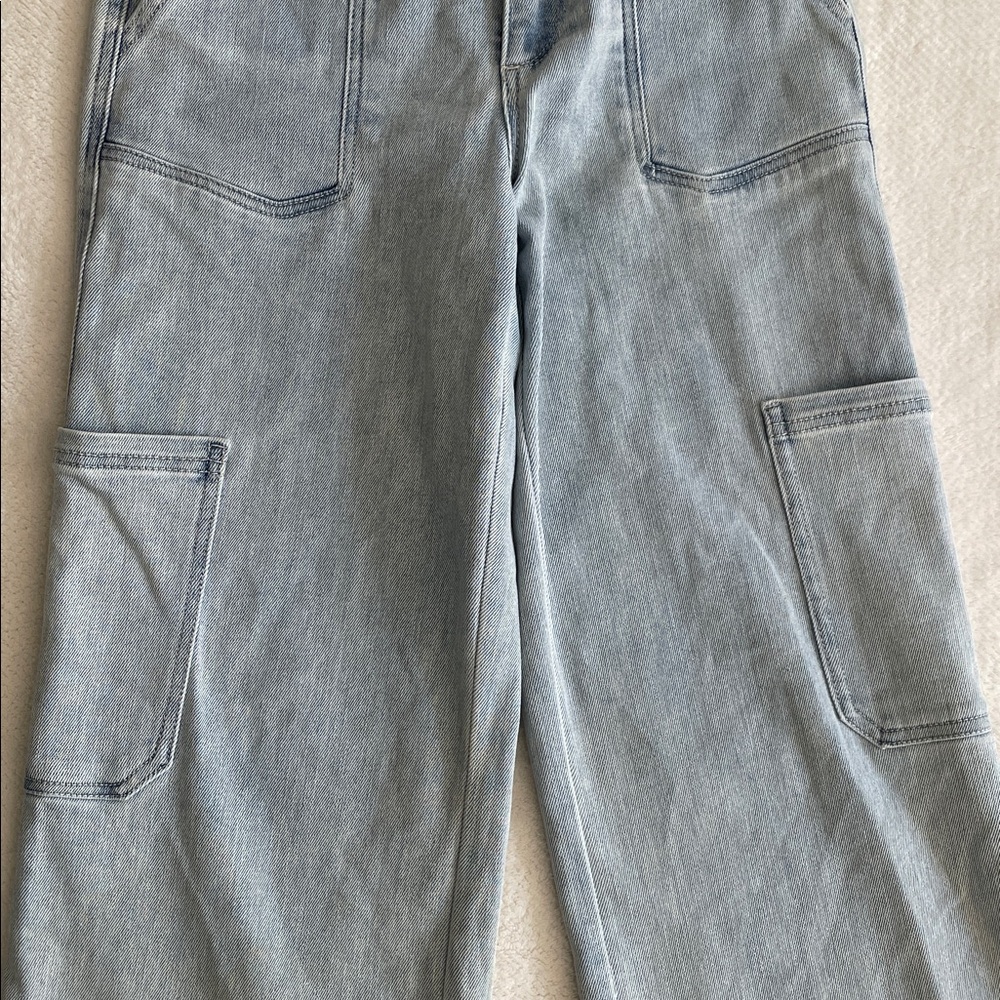 Democracy Jeans - Picture 3 of 6